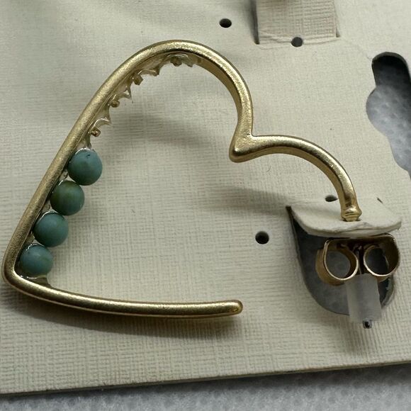 LUCKY BRAND Gold-Tone Stone Beaded Heart Hoop Earrings NWT - Picture 5 of 7